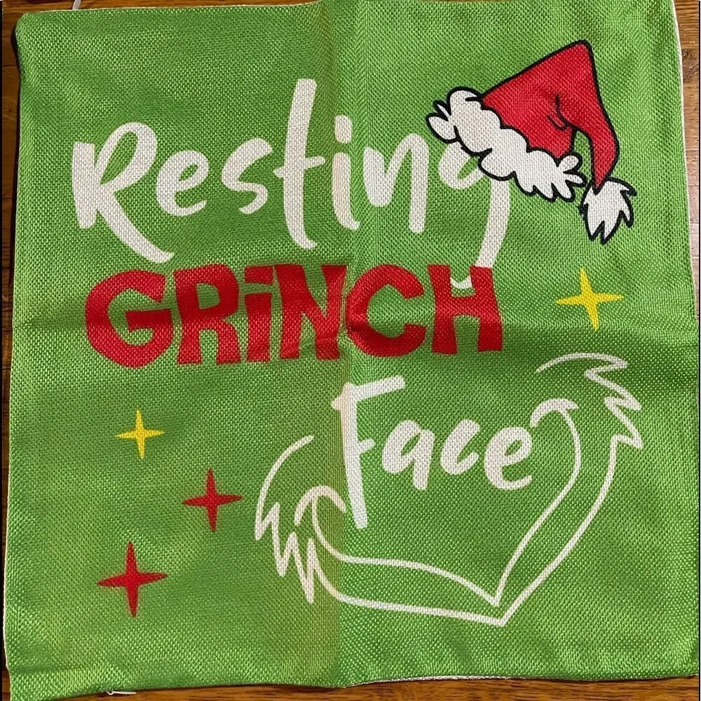 Dr Suess The Grinch Pillow Covers set of 4 NWT